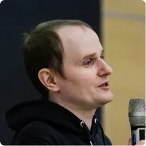 Антон <br>Полухин