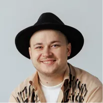 Артём <br>Бойцов