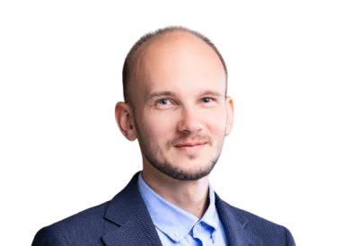 Михаил <br class=
